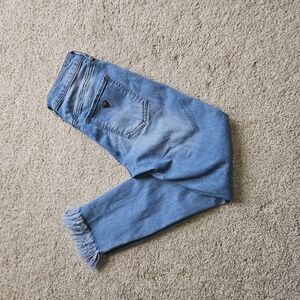 GUESS Women's Distressed cropped Jeans...size 25